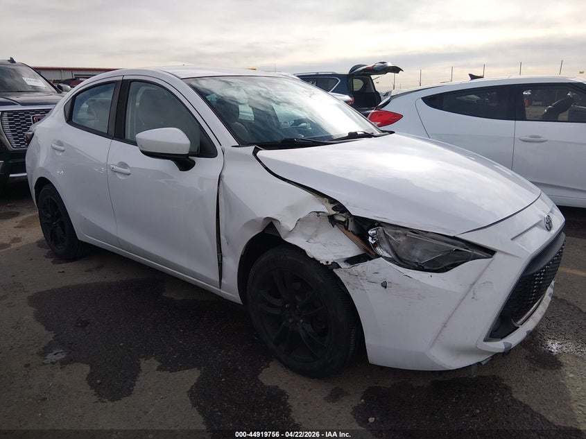 2019 TOYOTA YARIS LE