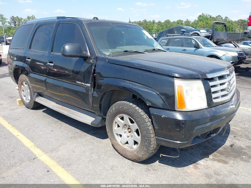2005 Cadillac Escalade Standard