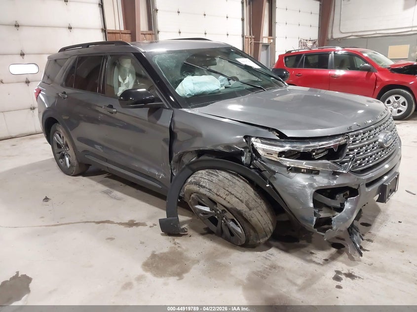 2022 Ford Explorer Xlt