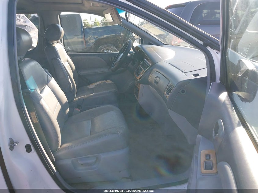 2000 Toyota Sienna Xle