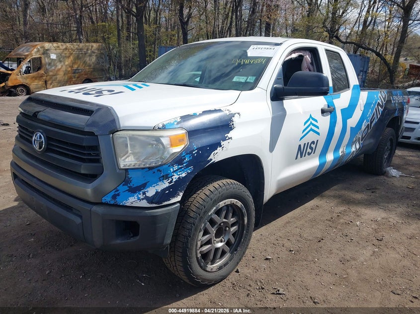 2016 Toyota Tundra Sr 5.7L V8
