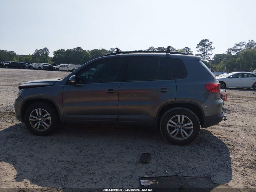 2015 Volkswagen Tiguan S VIN: WVGAV7AXXFW611052 Lot: 44919900