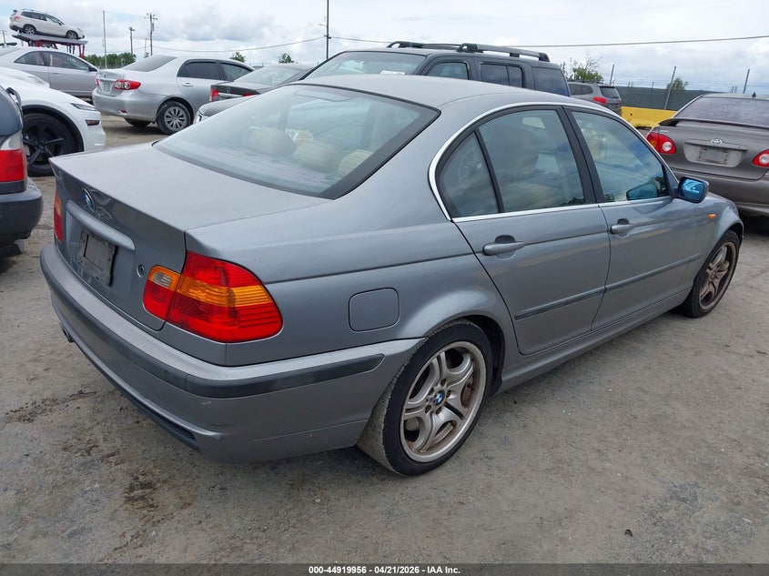 2003 BMW 330I