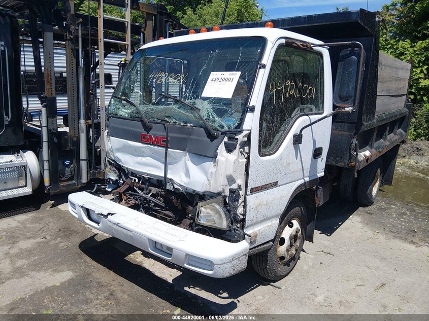 2007 GMC W4S042 W4500 HD DSL REG VAN N/A