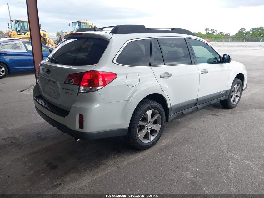 2013 Subaru Outback 3.6R Limited