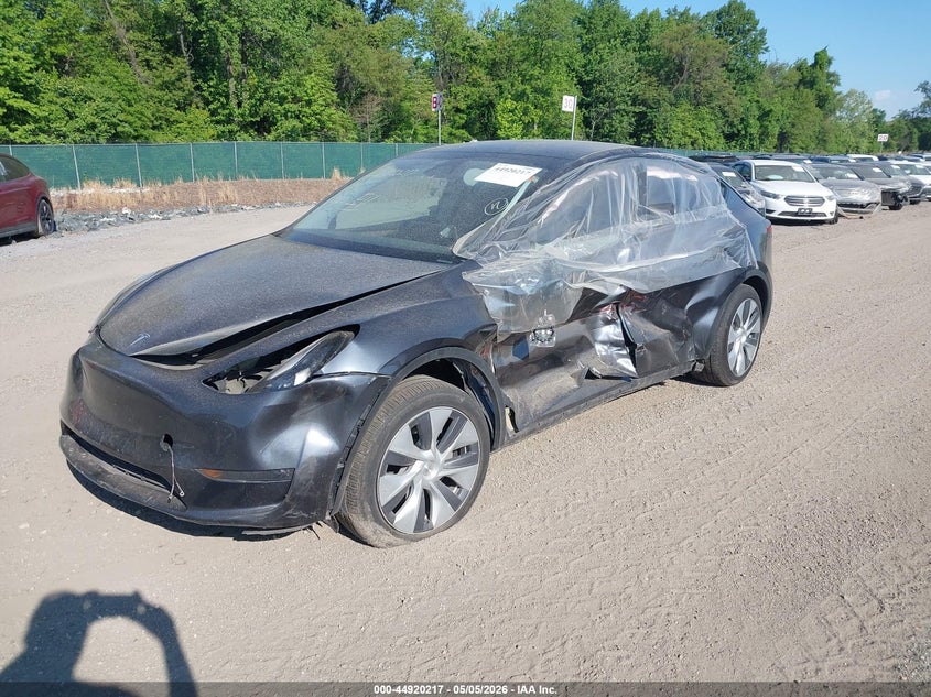 Vin: 7saygdee5ra255316, lot: 45417596, tesla model y long range dual motor all-wheel drive 20242