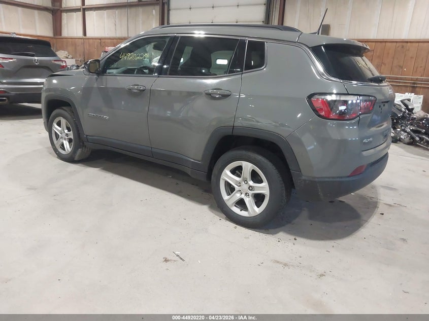 2023 JEEP COMPASS auction photo 3