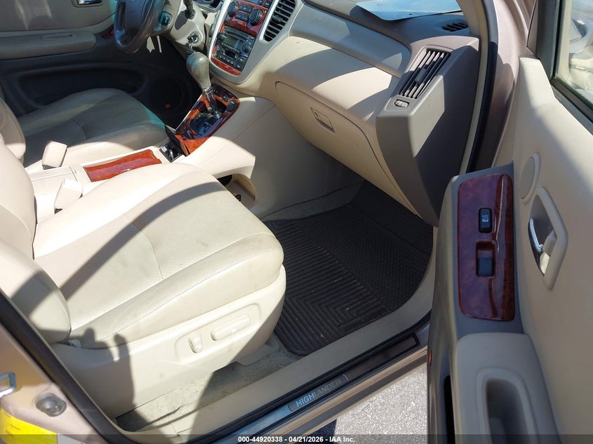 2005 Toyota Highlander Limited V6