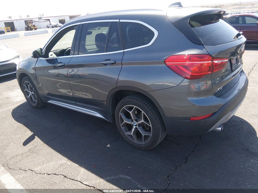 2019 BMW X1 auction photo 3