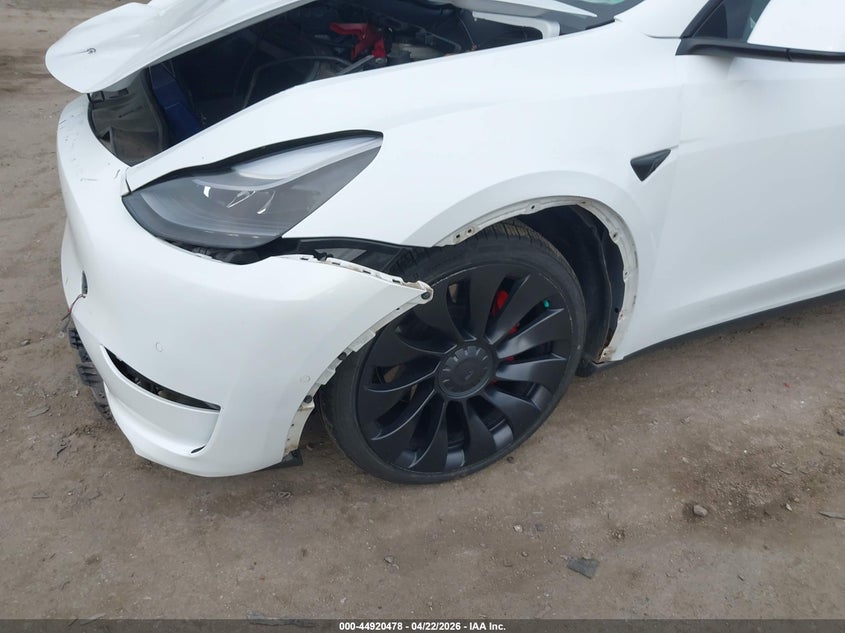 2022 TESLA MODEL Y ELECTRIC(VIN: 7SAYGDEF0NF448138
