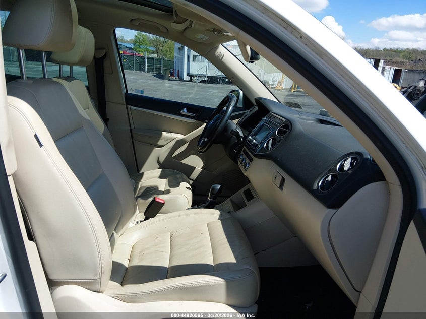 2013 Volkswagen Tiguan Sel