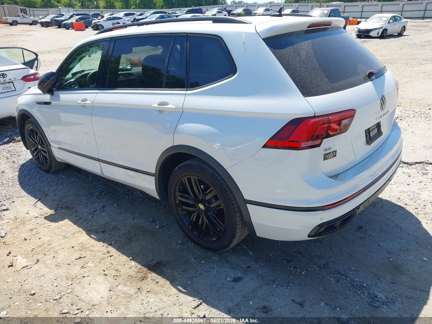 2022 VOLKSWAGEN TIGUAN 2.0L I-4 DI, DOHC, V(VIN: 3VVCB7AX5NM153748