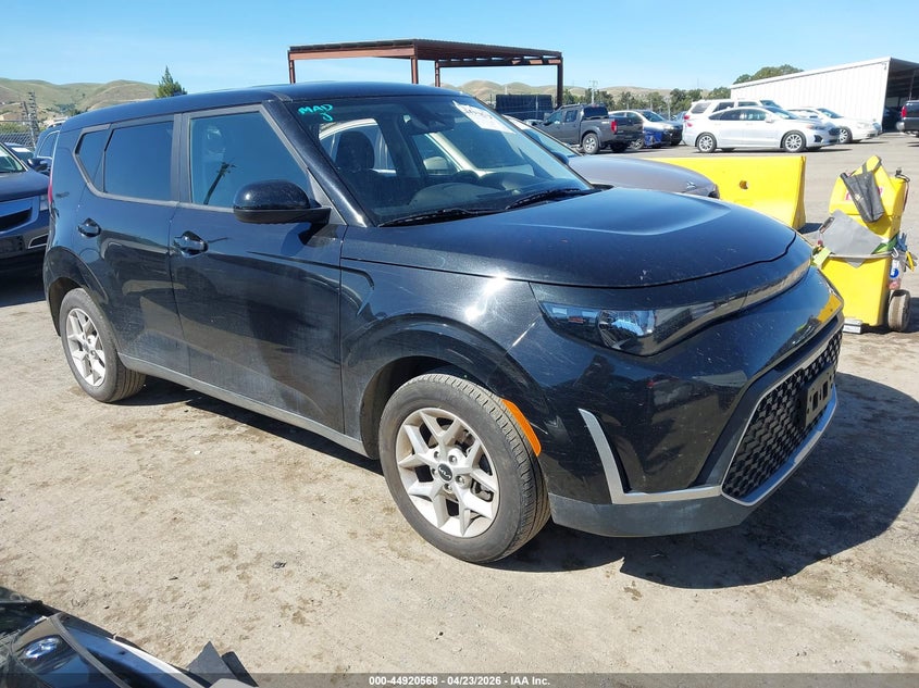 2023 KIA SOUL LX
