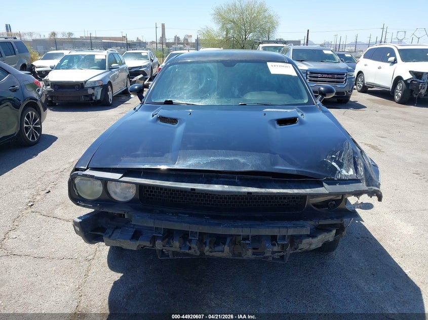 2B3CJ4DV3AH270099 2010 Dodge Challenger 3.5 Se black