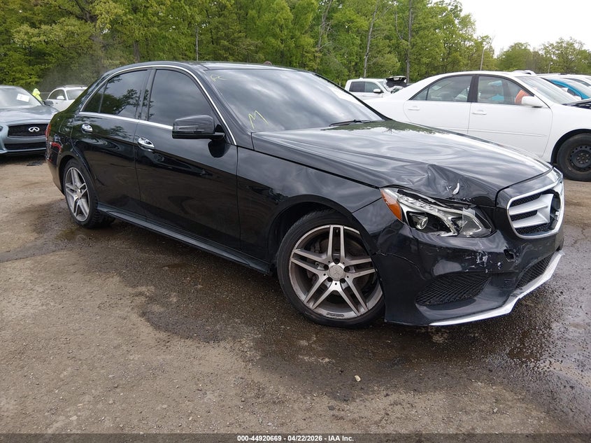 MERCEDES-BENZ E 350 2014. Lot# 44920669. VIN WDDHF8JB6EB052363. Photo 1