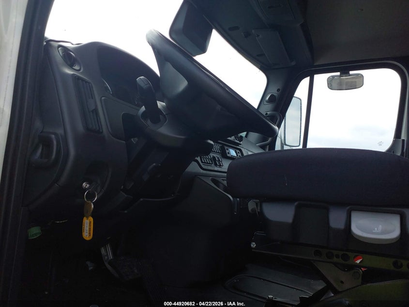 2025 FREIGHTLINER M2 106 auction photo 6