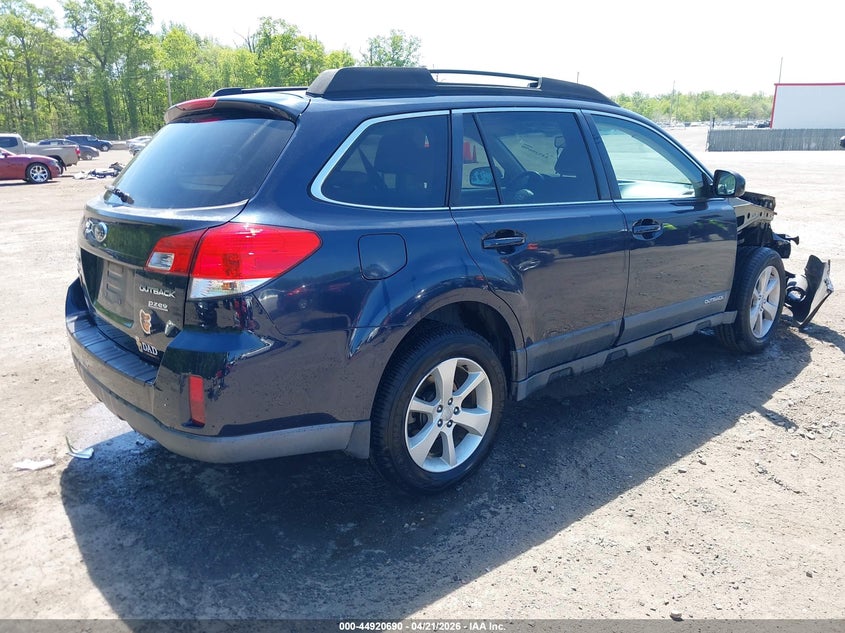 Vin: 4s4brbcc8d3245967, lot: 45418069, subaru outback 2.5i premium 20134