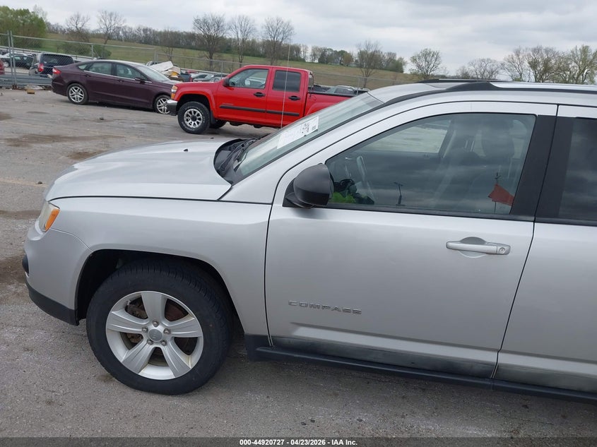 2011 Jeep Compass VIN: 1J4NF1FB1BD135948 Lot: 44920727