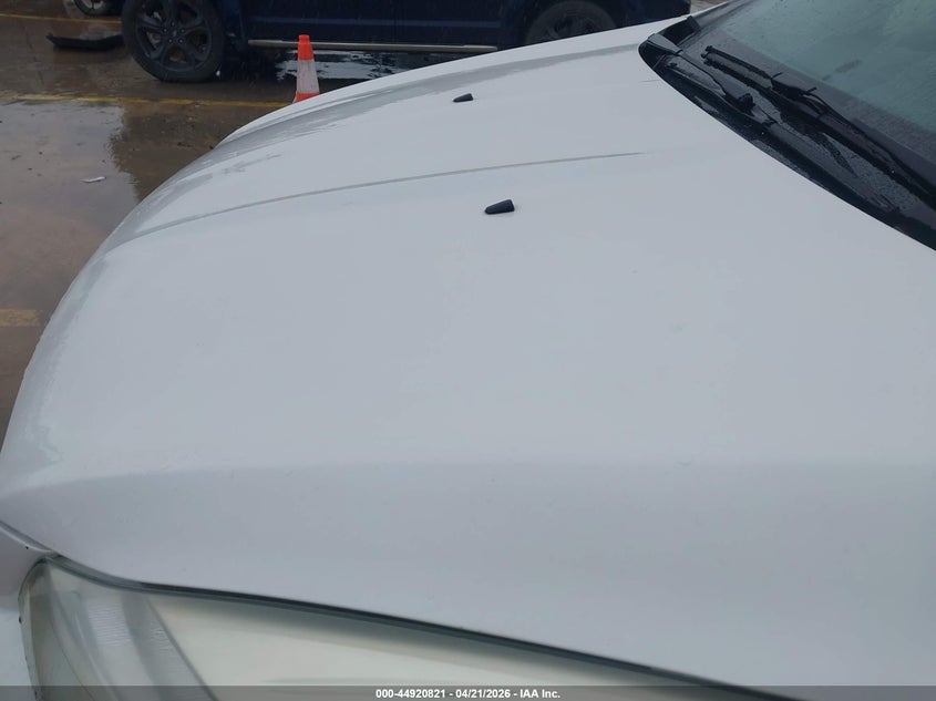 2016 FORD ESCAPE auction photo 6
