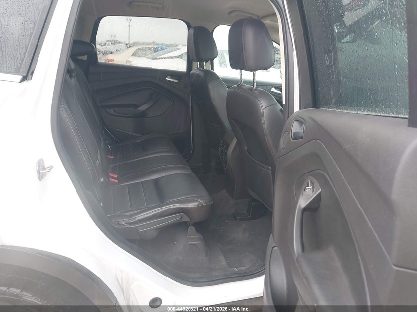 2016 FORD ESCAPE auction photo 8