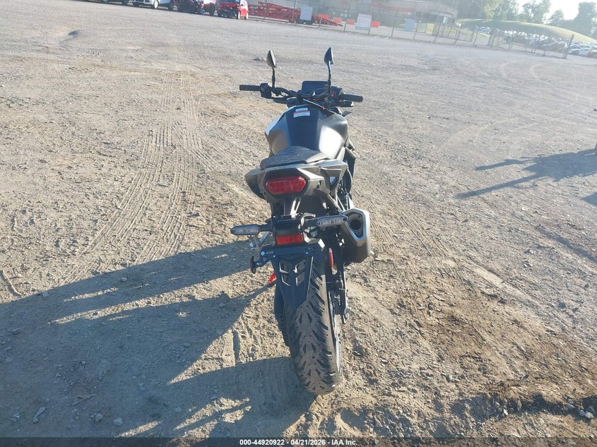 2025 Honda Cb750 A VIN: JH2RH240XSK001452 Lot: 44920922
