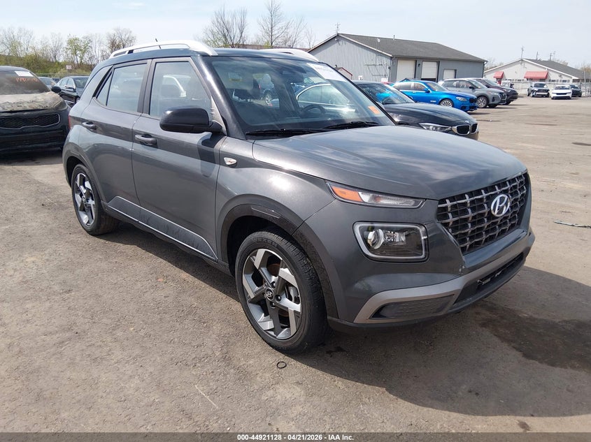 2025 HYUNDAI VENUE LIMITED