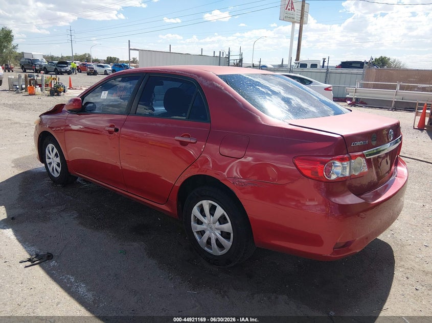 2011 TOYOTA COROLLA auction photo 3
