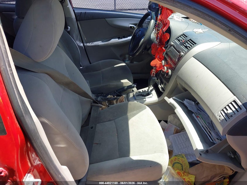 2011 TOYOTA COROLLA auction photo 5