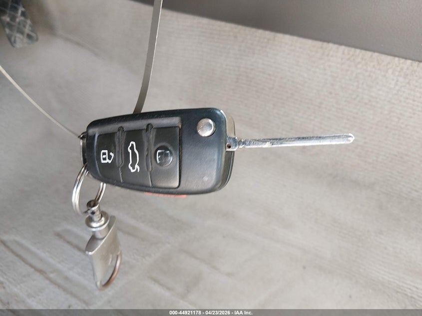 2010 Audi A6 3.0 Premium VIN: WAUFGAFB6AN063657 Lot: 44921178