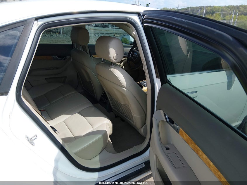 2010 Audi A6 3.0 Premium VIN: WAUFGAFB6AN063657 Lot: 44921178