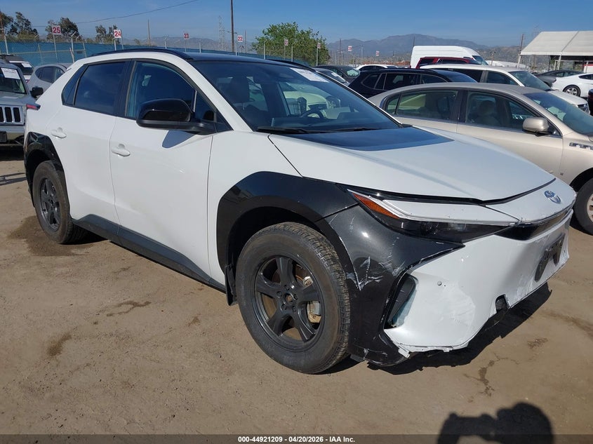 Vin: jtmaaaaa7sa073801, lot: 45418588, toyota bz4x xle 2025 img_1