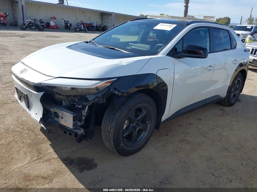 Vin: jtmaaaaa7sa073801, lot: 45418588, toyota bz4x xle 20252