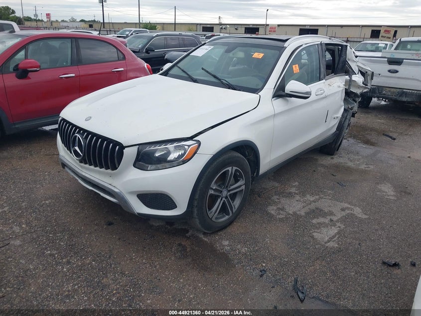 2017 Mercedes-Benz Glc 300 4Matic