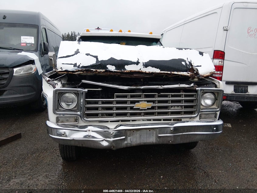 1976 OTHER CHEV C30 CAB & CHASSIS 15 N/A N/A