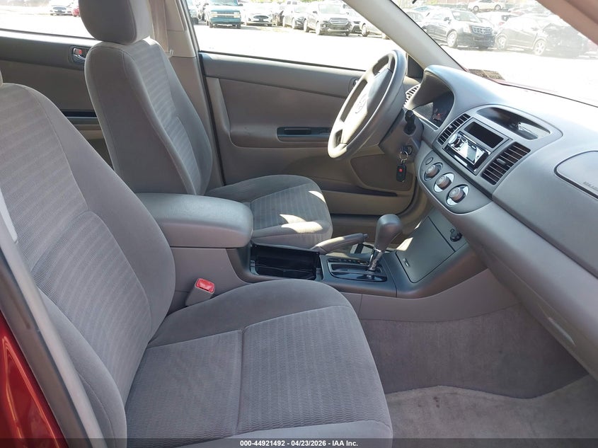 2005 TOYOTA CAMRY auction photo 5