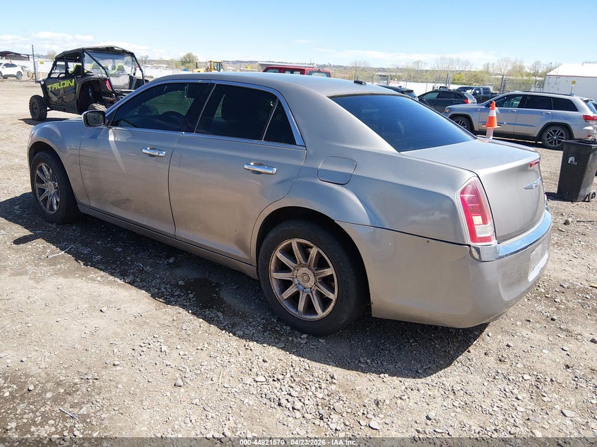 Vin: 2c3ccakg8eh201172, lot: 45418949, chrysler 300c awd 20143