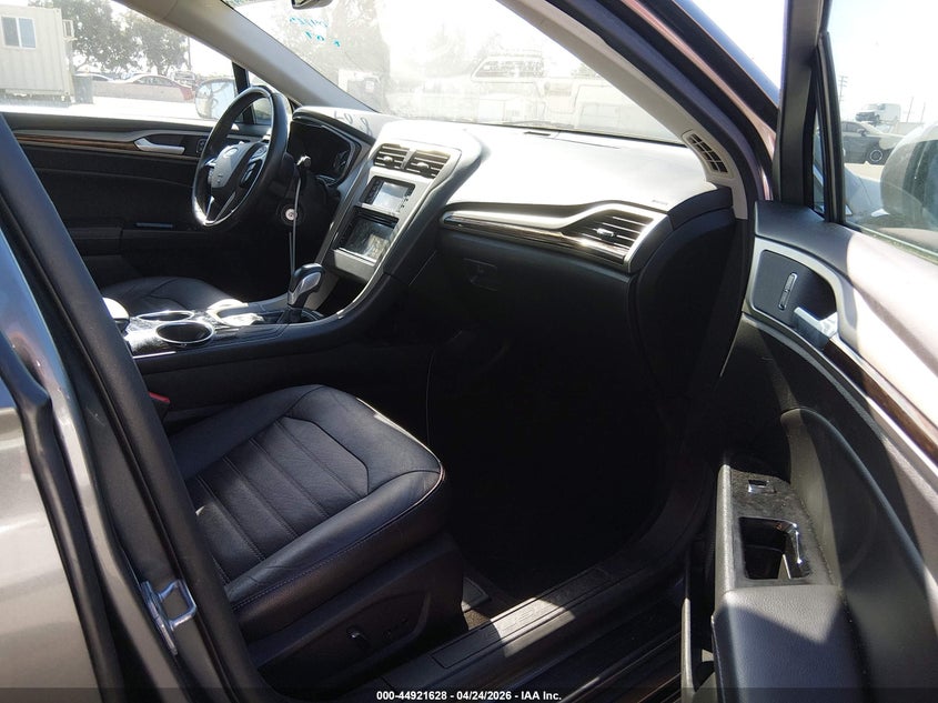 2014 Ford Fusion Hybrid Se