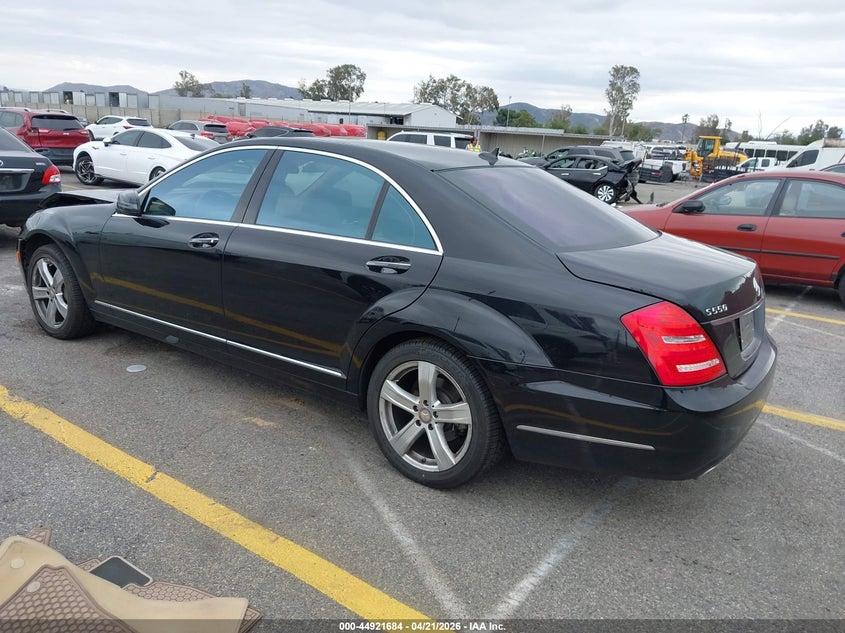 2011 Mercedes-Benz S 550