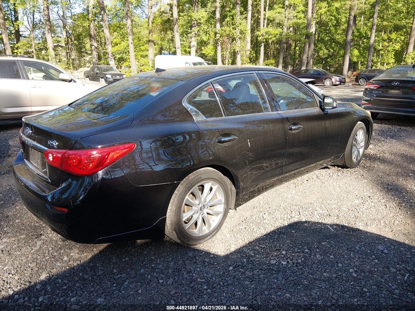 2014 Infiniti Q50 Premium