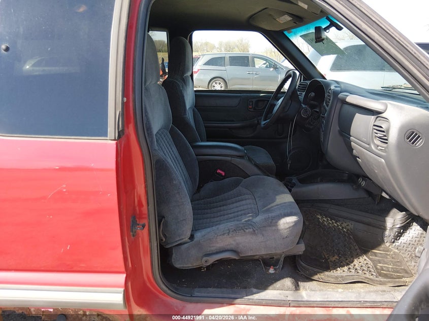 2000 Chevrolet S-10 Ls