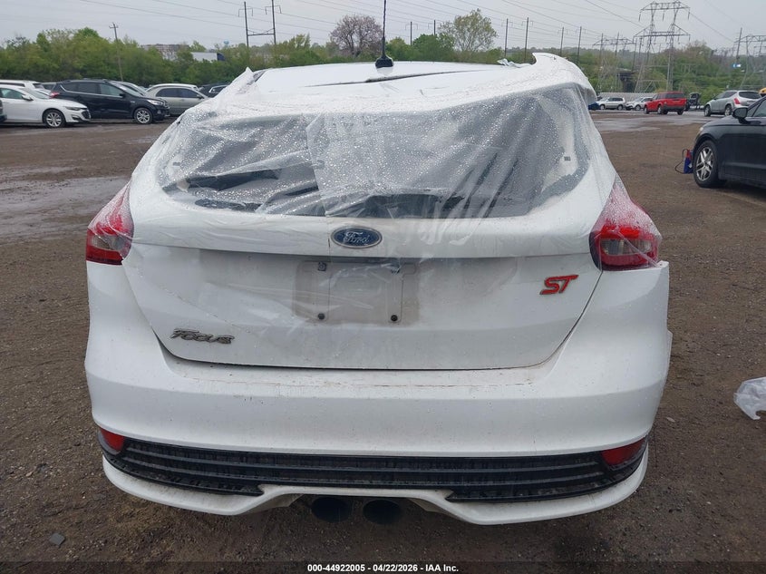 2017 Ford Focus St VIN: 1FADP3L92HL305699 Lot: 44922005