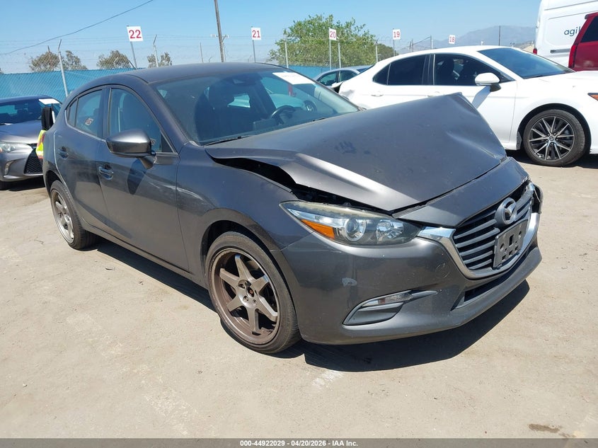 2018 Mazda Mazda3 Touring