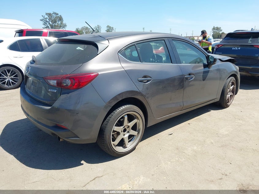 2018 Mazda Mazda3 Touring