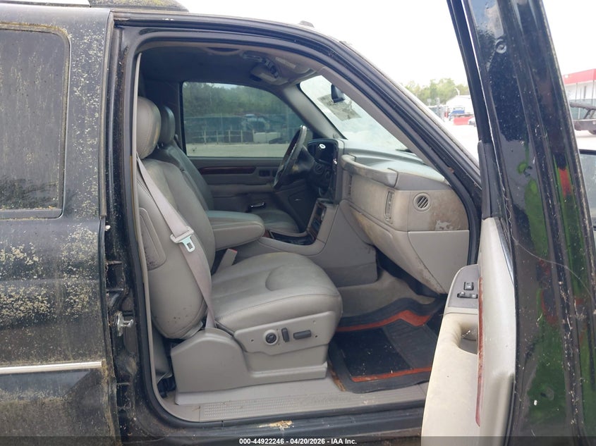 2005 Cadillac Escalade Esv Standard