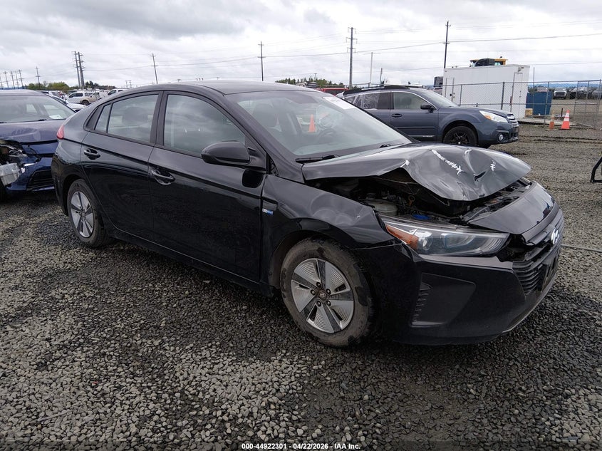 HYUNDAI IONIQ HYBRID BLUE 2019