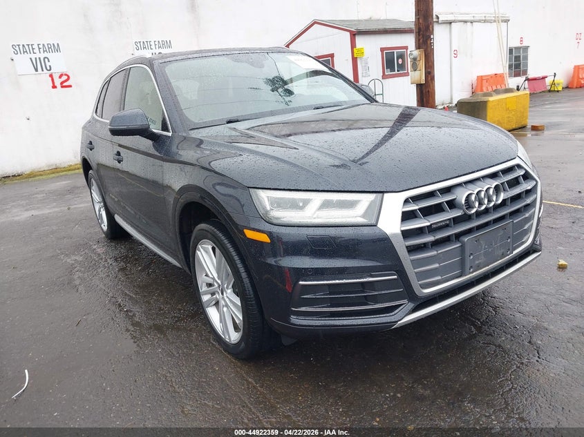 2018 Audi Q5 2.0T Premium/2.0T Tech Premium