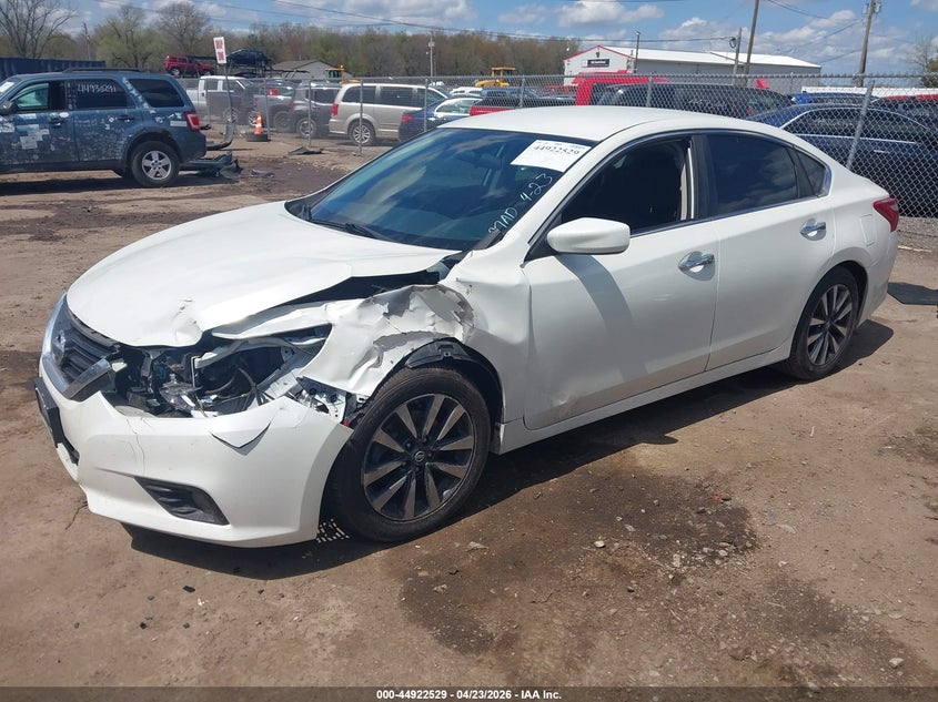 2017 Nissan Altima 2.5 Sv 1N4AL3AP4HC266078 photo 1