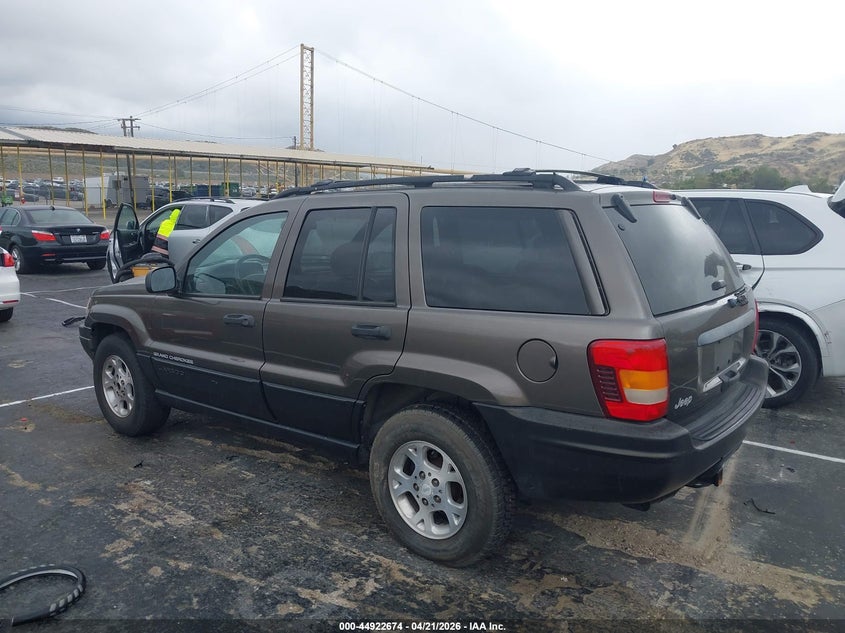 1999 Jeep Grand Cherokee Laredo