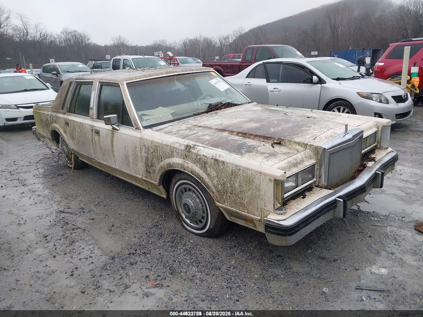 1984 Lincoln Town Car