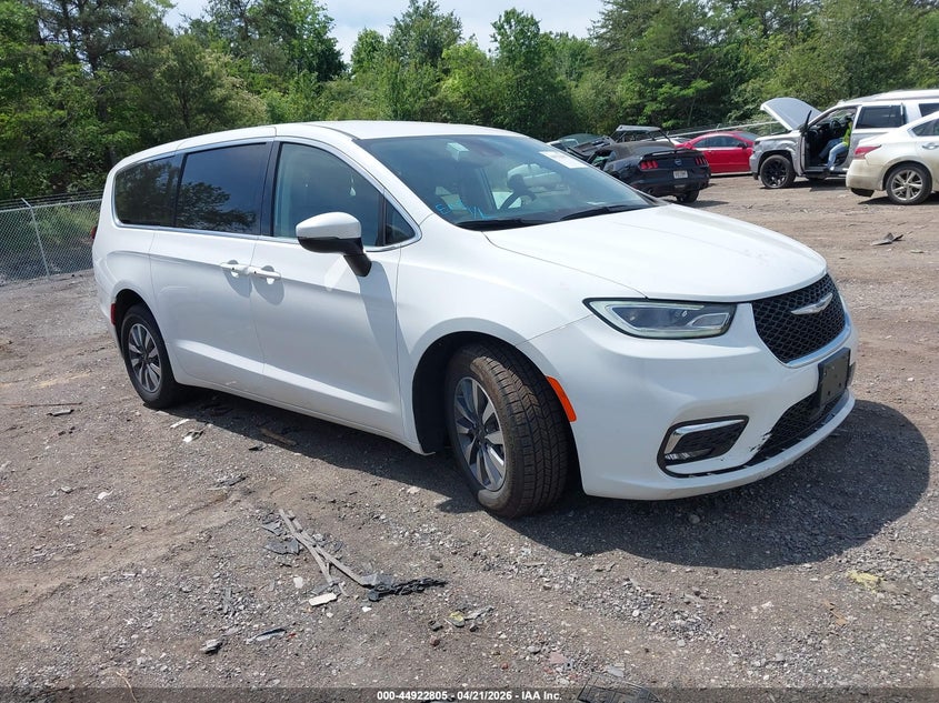 2023 Chrysler Pacifica Hybrid Touring L